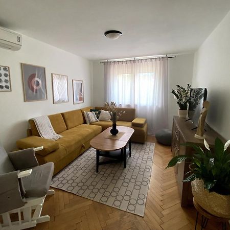 Apartman Francesca Пула Экстерьер фото